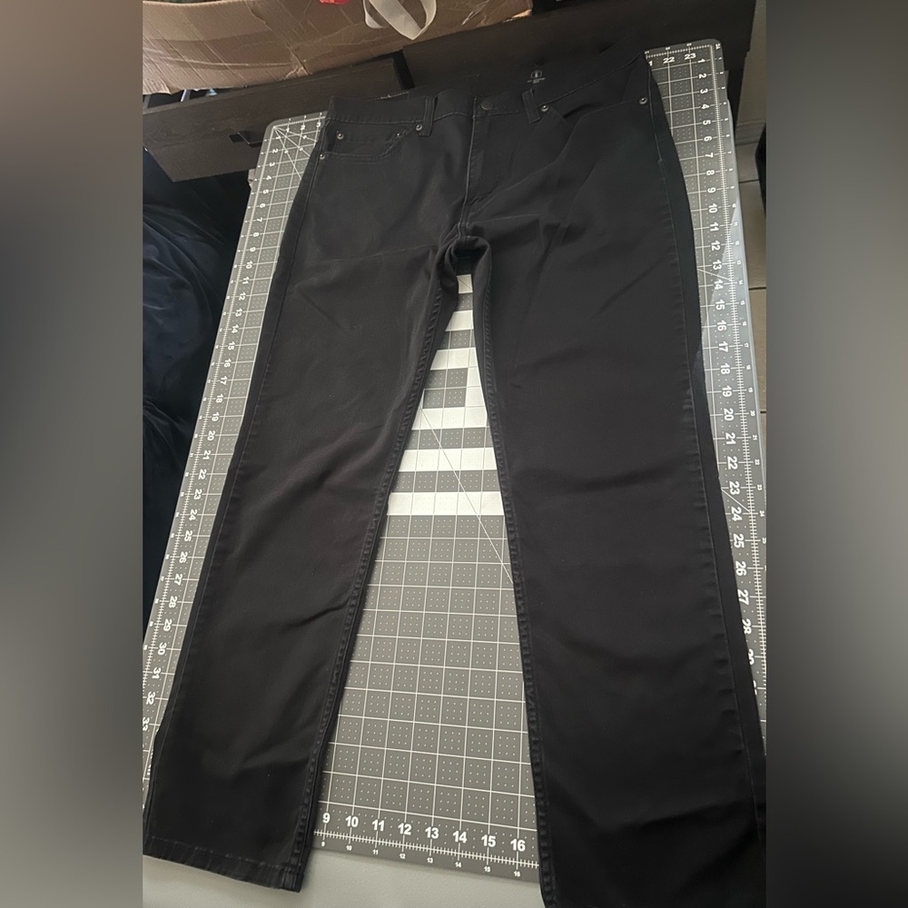 Men's Slim Fit Black Denim Jeans - Picture 4 of 10